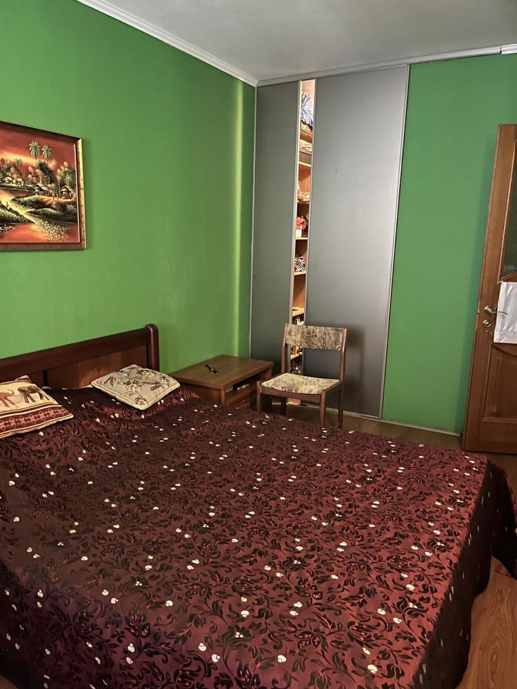 Продам 3 х к.кв. квартиру Сев. Салтовка 1 Гв. Широнинцев 101