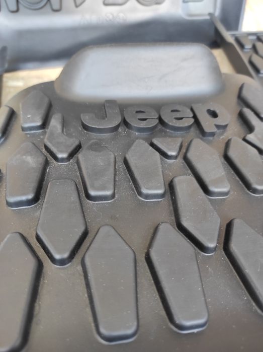 Коврики Jeep Compas, гумові коври, Оригінал