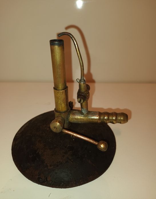 Bico de Bunsen antigo