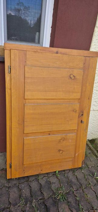 Sprzedam drzwi zewnętrzne lewe