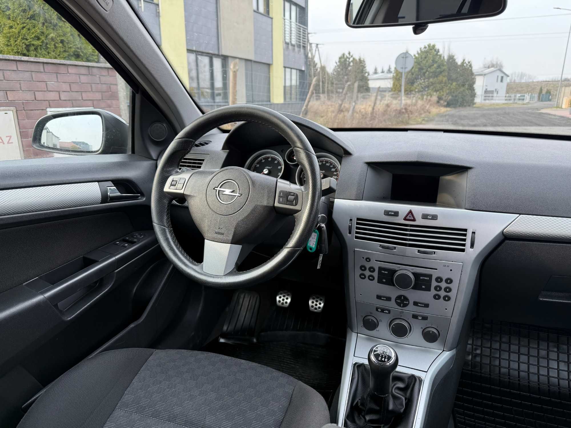 ** Opel Astra H 2.0TURBO * 200KM * 2004r * BiXenon * AUX * KLIMA **