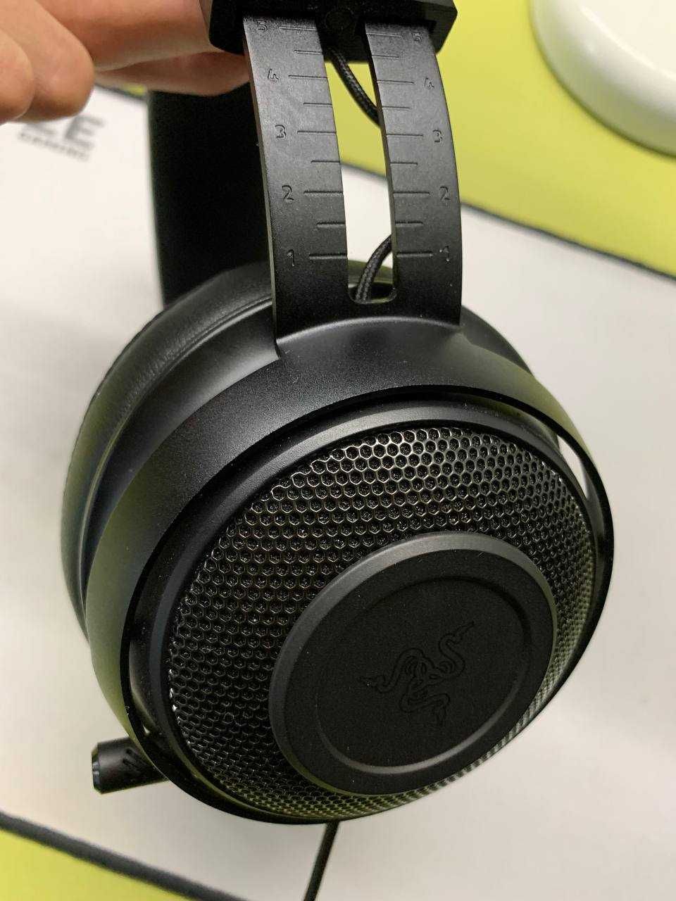 Наушники Razer Kraken / серийный: 862121D09600034