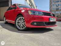 Volkswagen Jetta 2,0L 2012 Срочно!