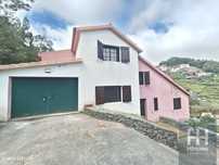 Parte de indivisa (50%) - Moradia T2 com garagem, churrasco e terre...