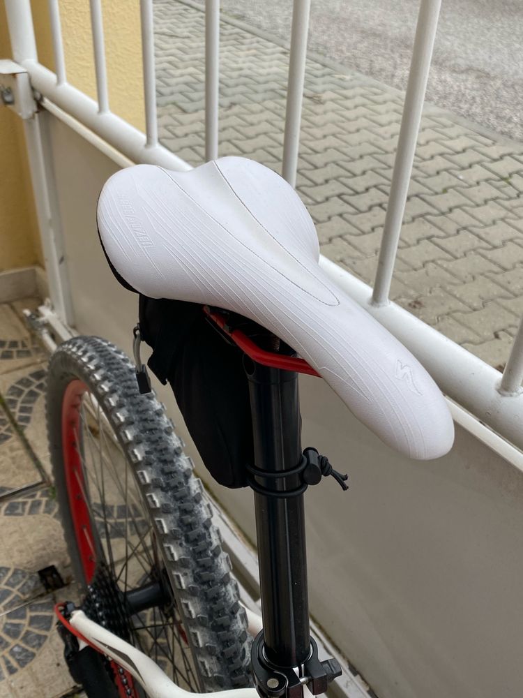 BTT Specialized (Rockhopper SL) , tamanho S roda 26