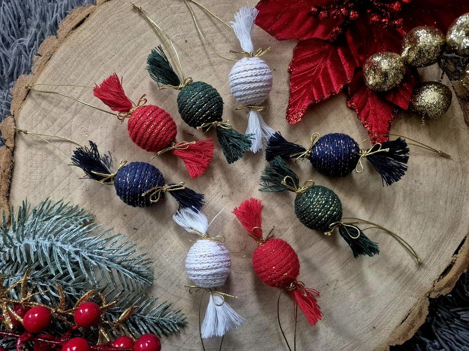 Cukierek zawieszka na choinkę ze sznurka