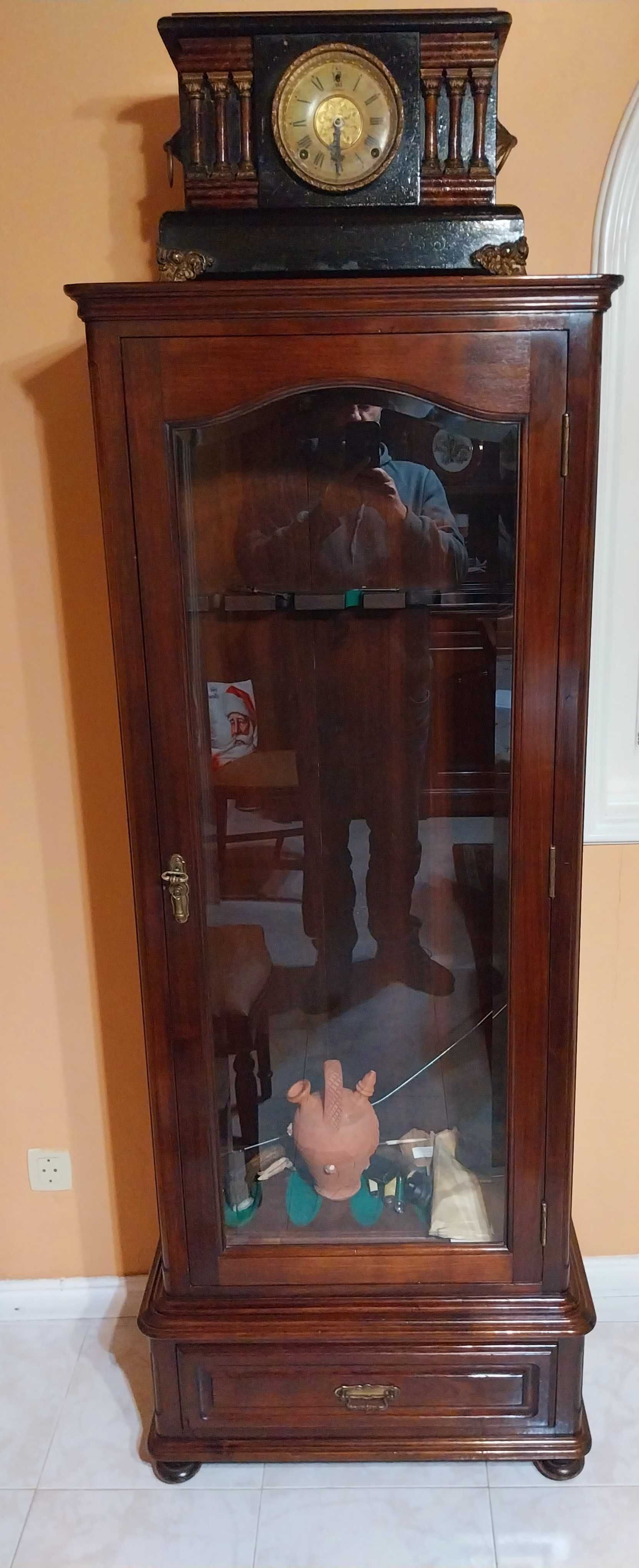 Expositor de Armas Armário