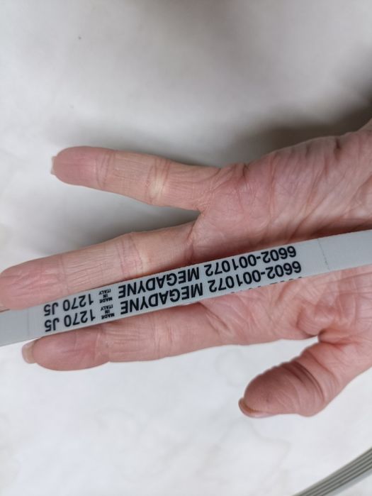 Хомут, ремінь на пральну машинку