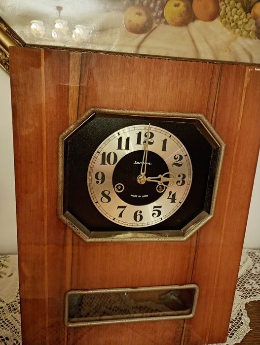 Zegar Jantar wiszący z wahadłem