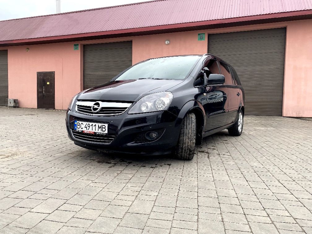 Opel Zafira B (2012) 1,7CDTI