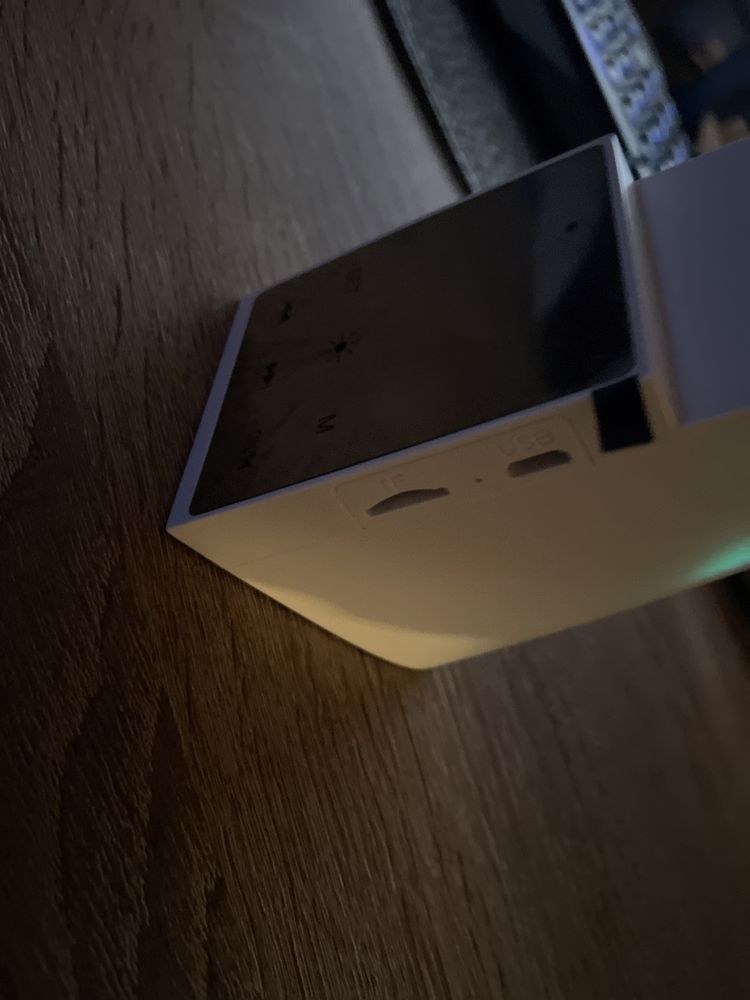 USB Світлодіодна настільна лампа 3600 mah біла