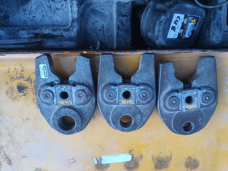 Zaciskarka rems mini press ACC z szczekamiu16,20,25