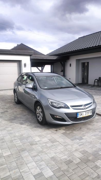 Opel Astra Opel Astra J Sports Tourer 1.6 CDTI z 2015r.