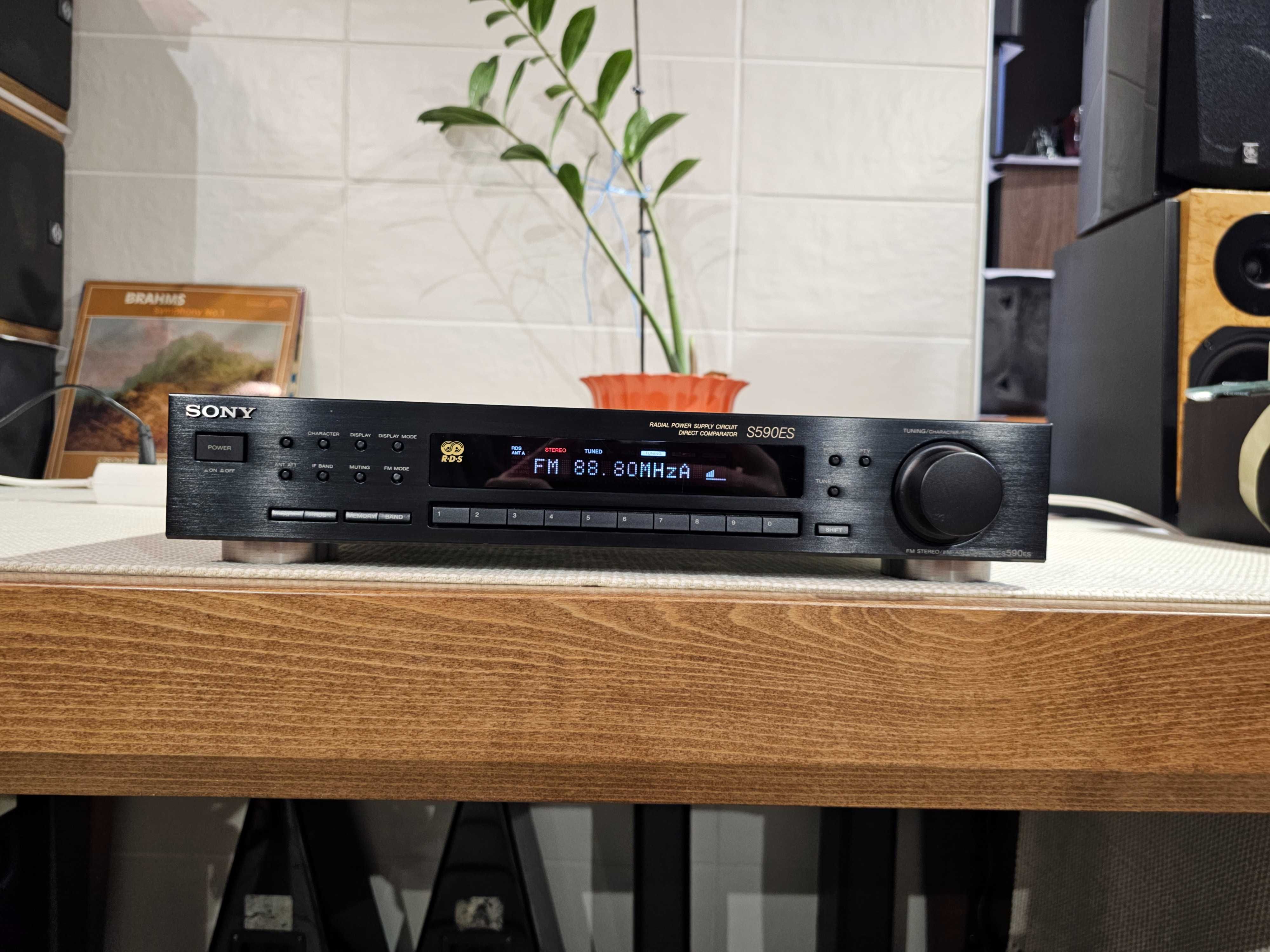 Стерео тюнер Sony ST-S590ES