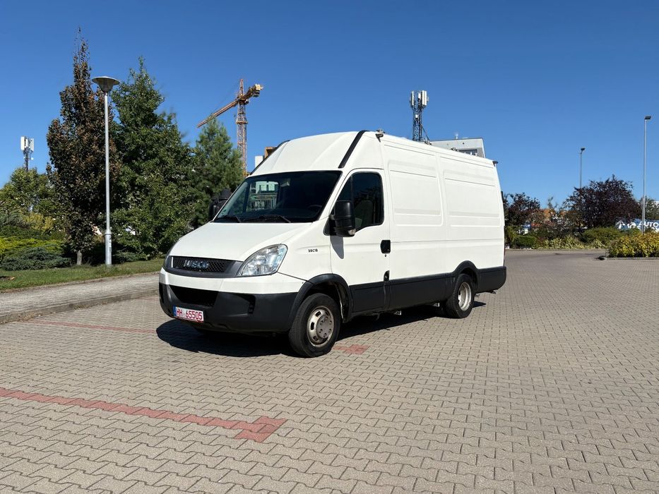 Iveco C35V  L3H2 3.0 HPI 145 HP C35V