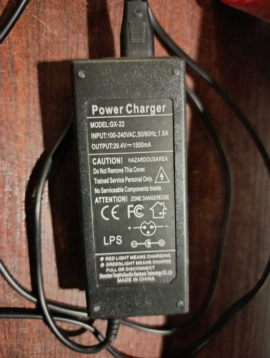 Deskorolka Elektryczna Skater Model ZAB0025