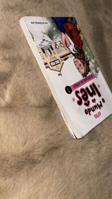 Livro “o mundo da Inês”