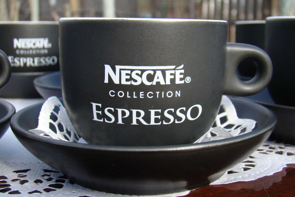 Кофейные пары Нескафе 9 чашек и 9 блюдец