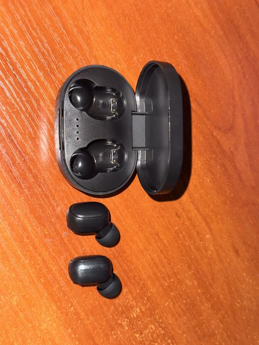 Без дротові навушники