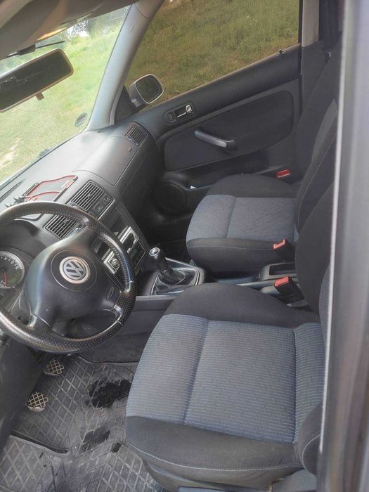 Volkswagen Golf IV • 2003 • 1.4 фольксваген бензин гольф 4