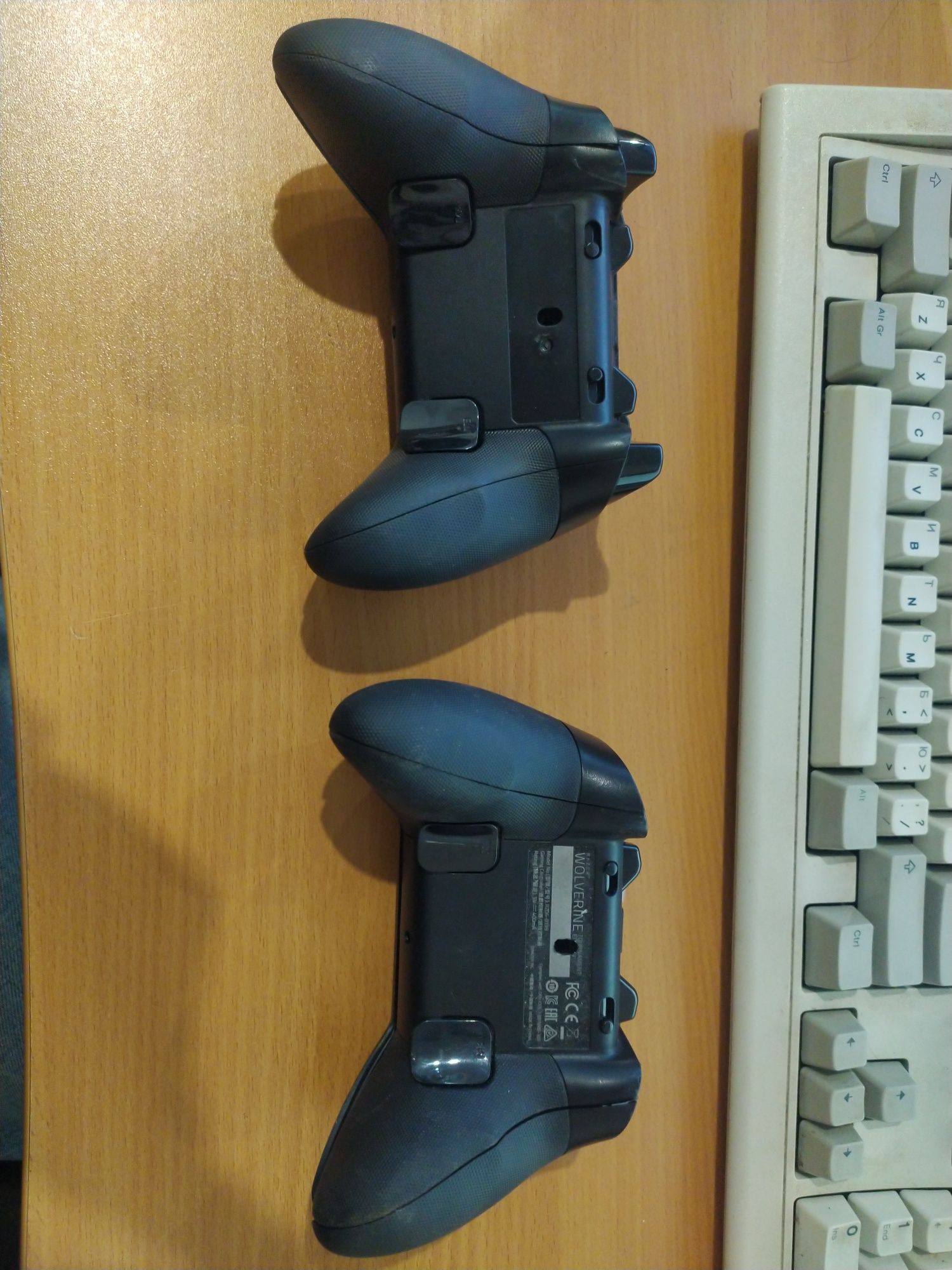 Razer Wolverine на запчастини