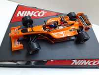 Slot car NINCO F1 novo