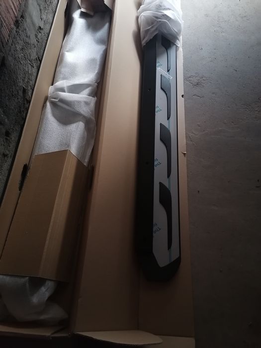 Orurowanie boczne toyota