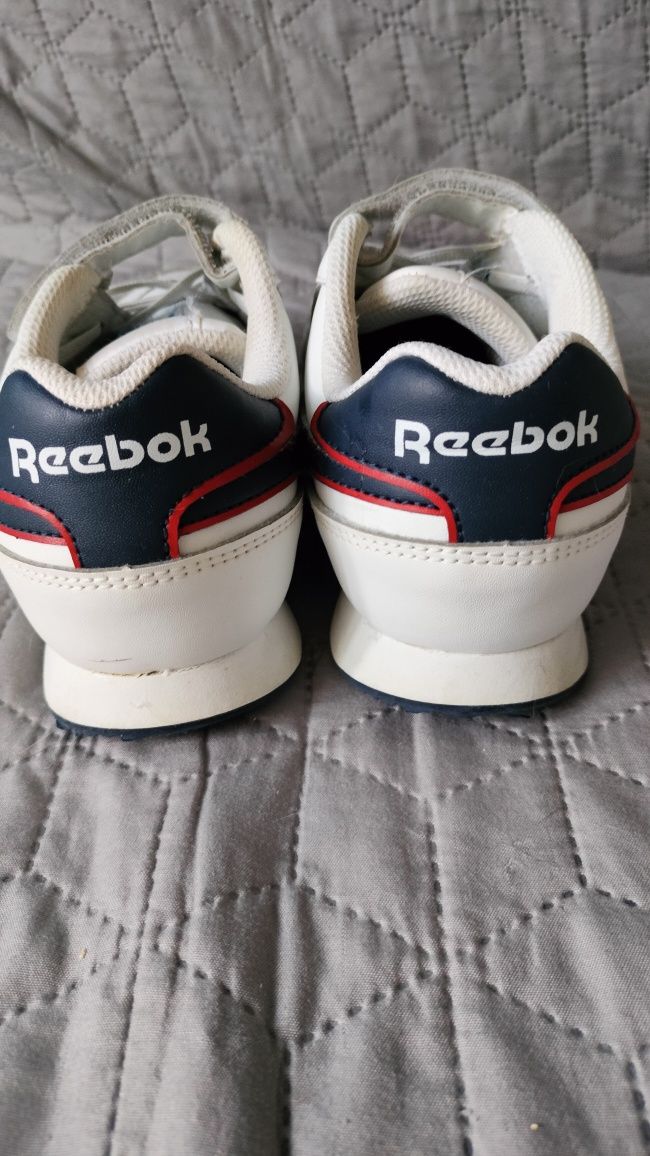 Buty Reebok r33 chłopięce
