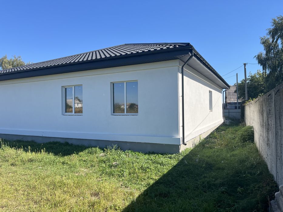 Продам недобудований будинок