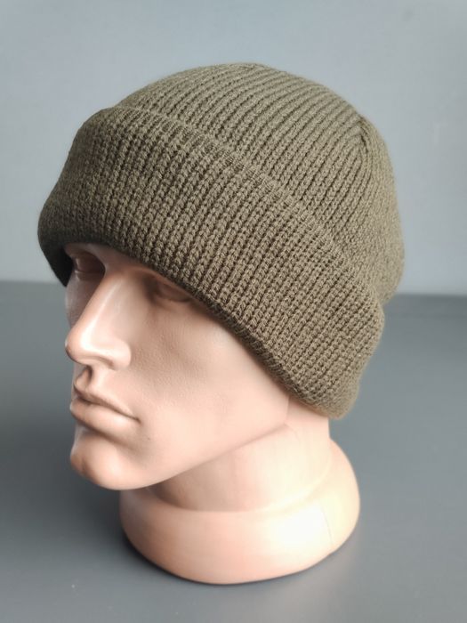 В'язана шапка з відворотом Олива