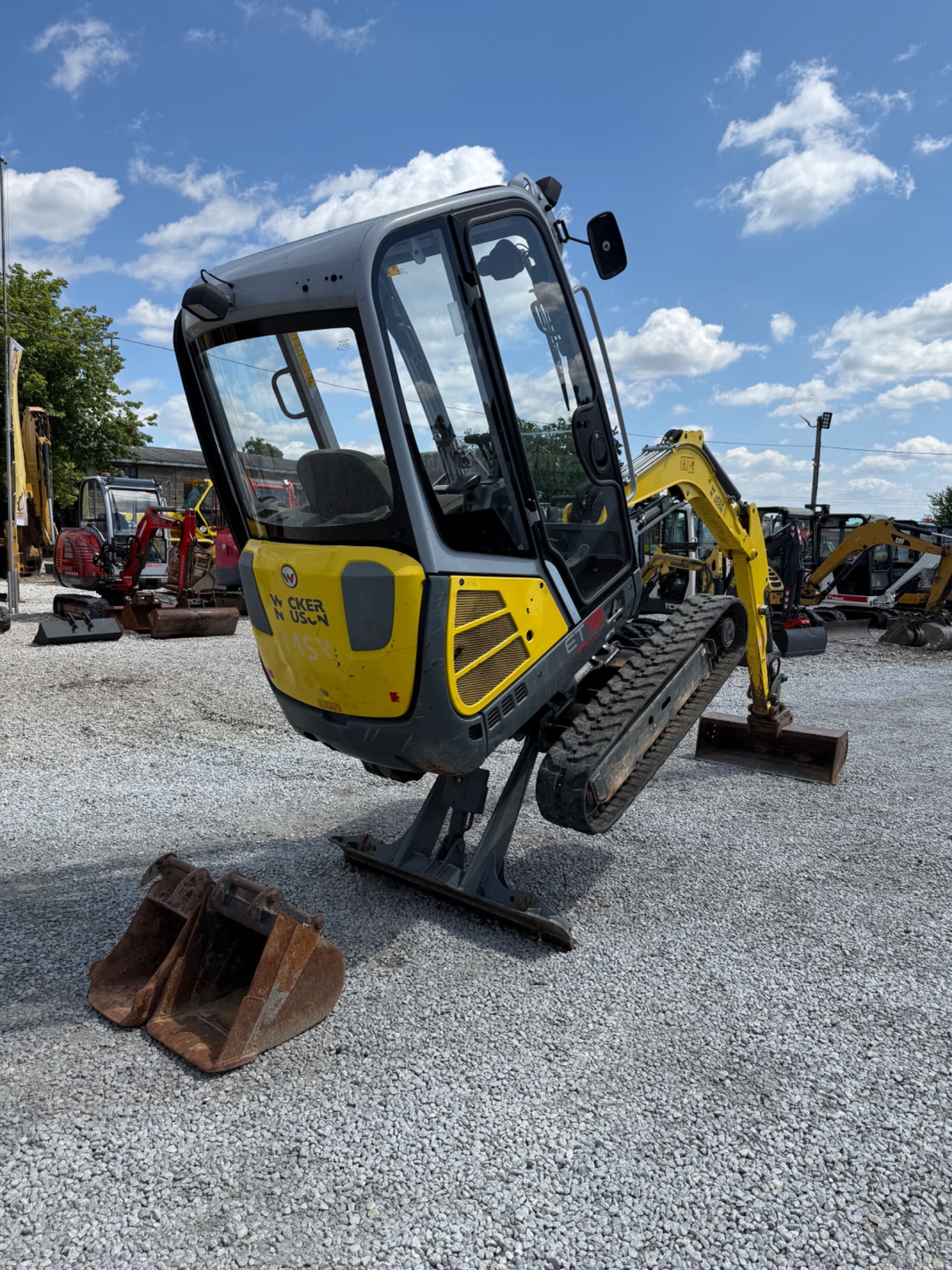 Mini koparka Neuson Et18 z 2019r. 3 łyżki 2 tony VDS , EASY LOCK ,1 WŁ