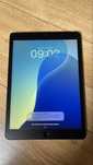 Apple ipad 8gen 128GB LTE + WiFi + Pencil