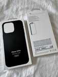 Silicone Case iPhone 15 Pro MagSafe Etui Czarny