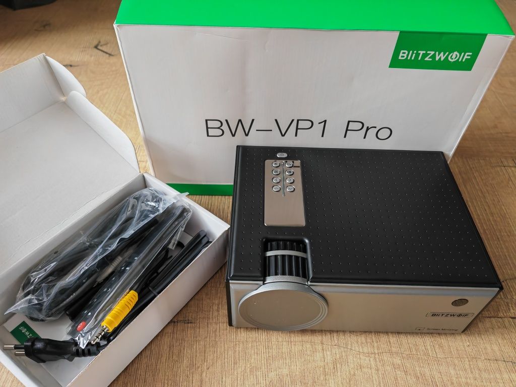 Projektor Blitzwolf BW-VP1 Pro 2800 lumenów NOWY