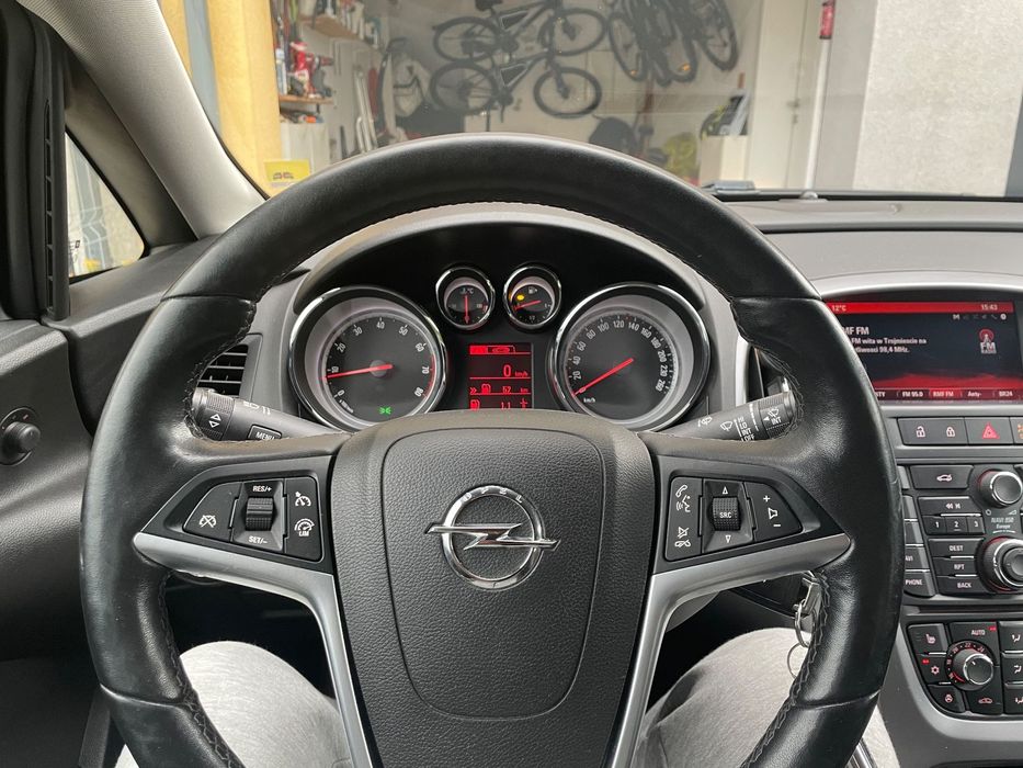 Opel Astra Opel Astra J Sedan 1.4 Turbo 140 KM, 1 właściciel, ASO, Navi, Stan bdb