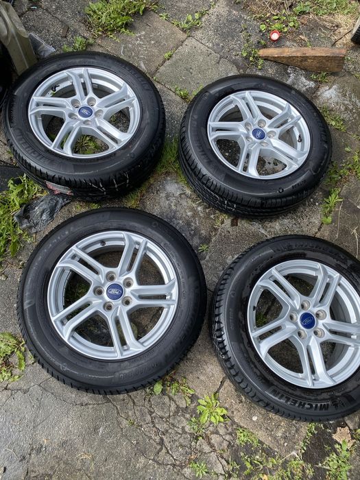 Felgi kola 16 Ford 5x108 ET50 6,5j Connect Focus Gakaxy Kuga 205/60r16