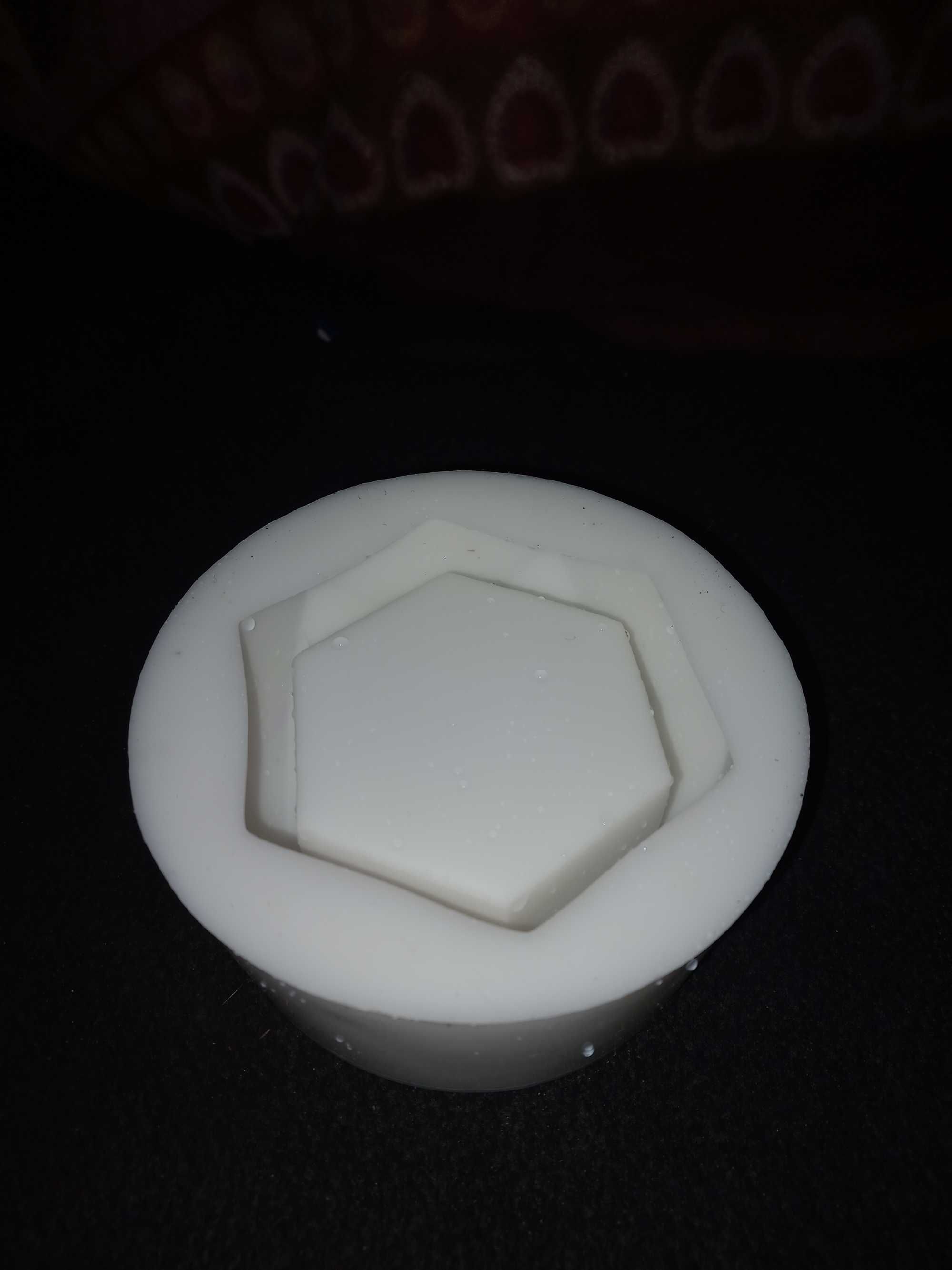 форма " сфера " для гіпсу  або свічок