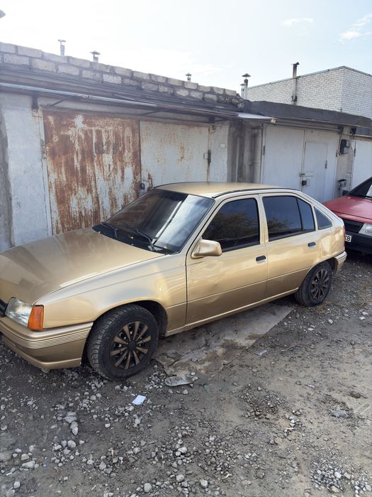 Opel Kadett 1986