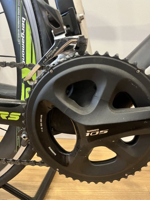 Bicicleta Bergamont preparada para triatlo ou TT