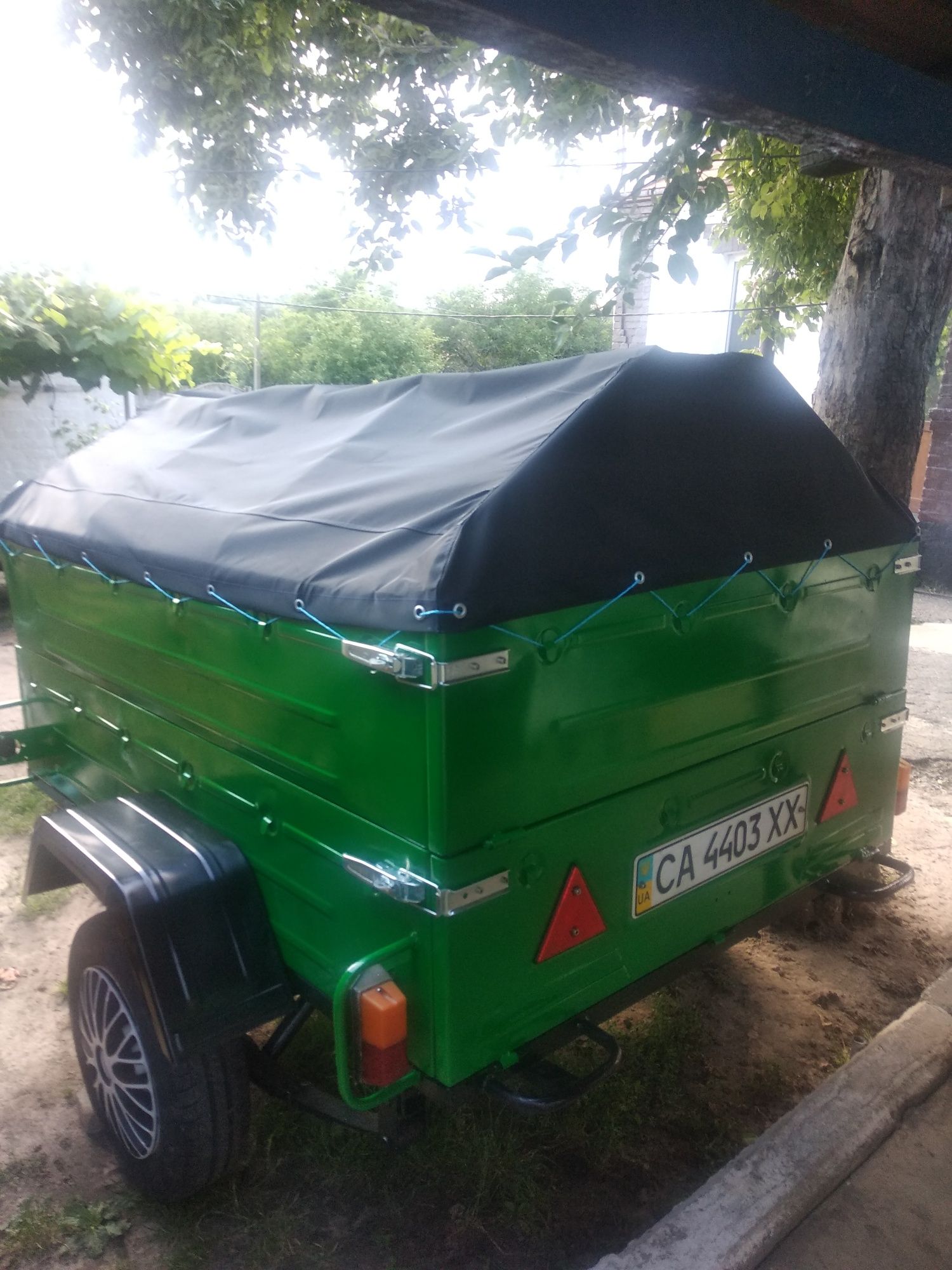 Прицеп до легкового автомобіля