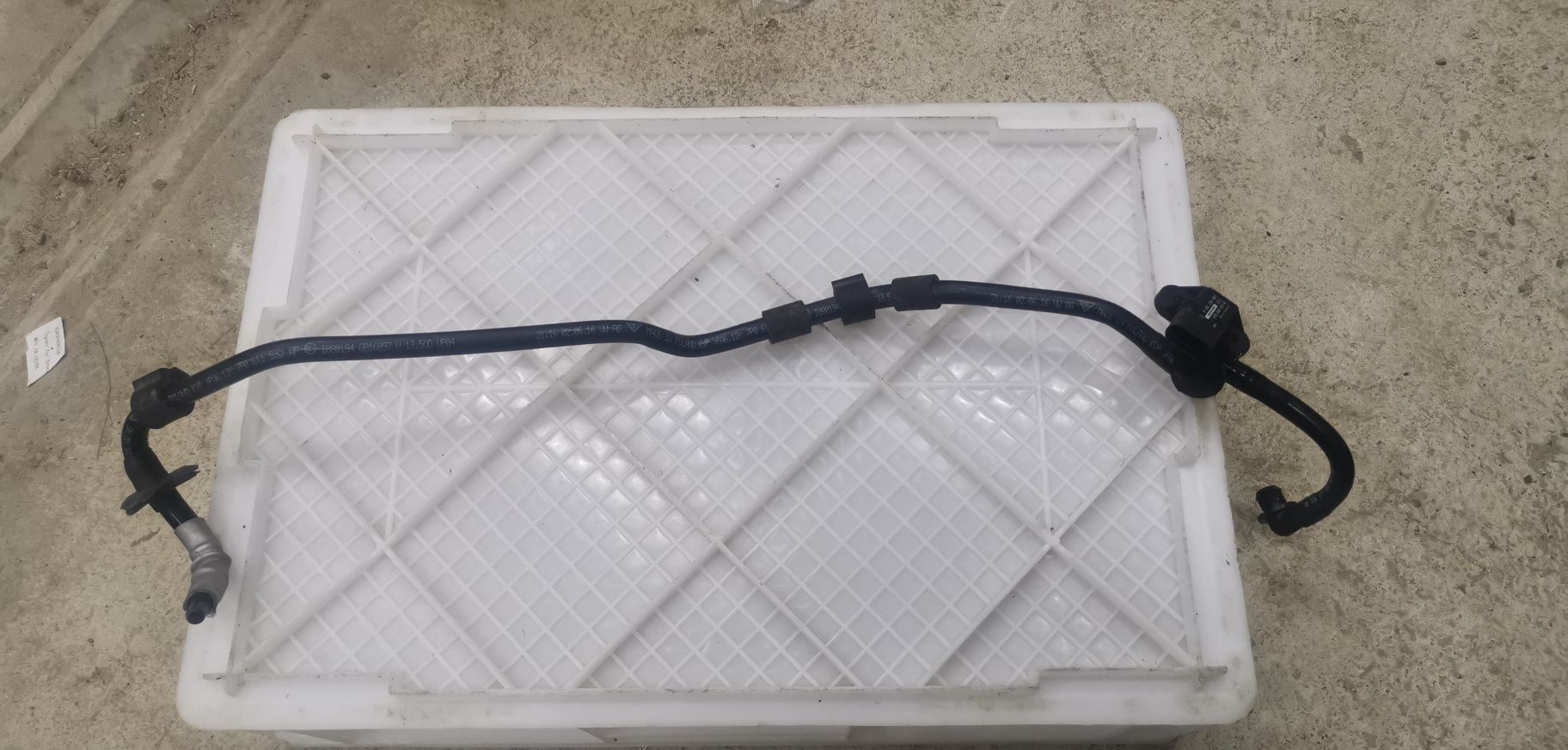 VW Touareg  7P ,cayenne 958 вакуумний шланг сервопривода  7P0611932AP