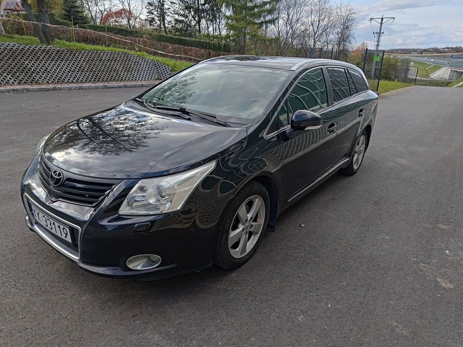 Toyota Avensis Avensis 1.8 Benzyna Klimatyzacja ZADBANA!