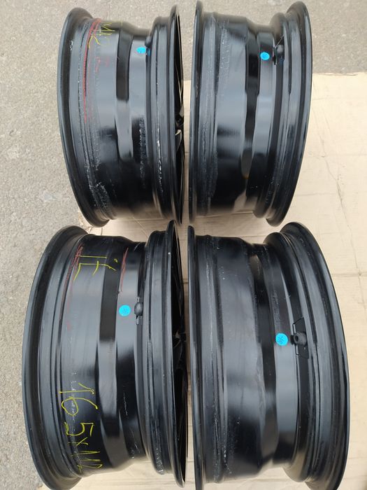 Диски Volkswagen Touran Golf Jetta Caddy Skoda Octavia Seat R16(5*112)