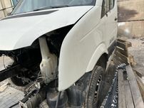 Крыло переднее левое, правое белый цвет Volkswagen Crafter 2006-2016