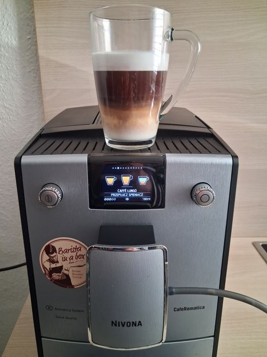 Ekspres ciśnieniowy Nivona CafeRomantika