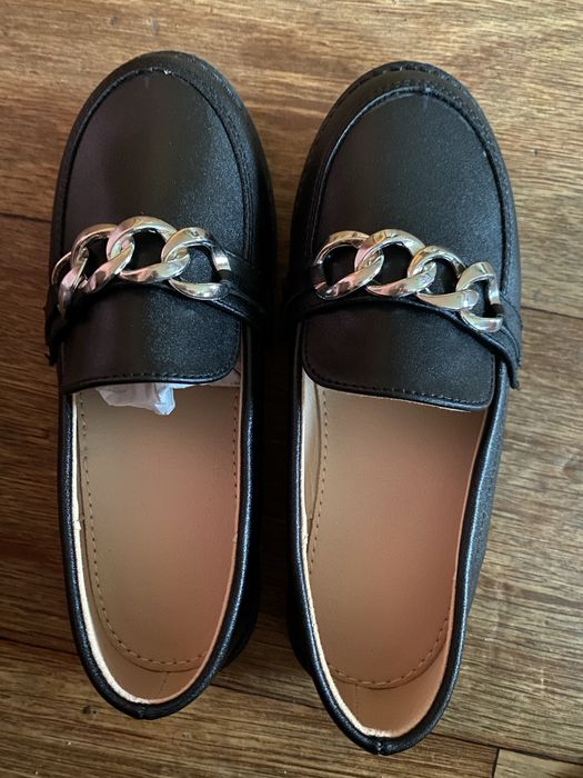 Туфельки нові, маломірки 31-32 розмір