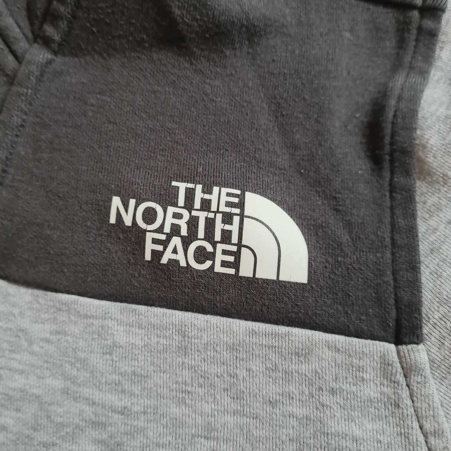 The North Face bluza bawełniana z kapturem kangurka junior XL