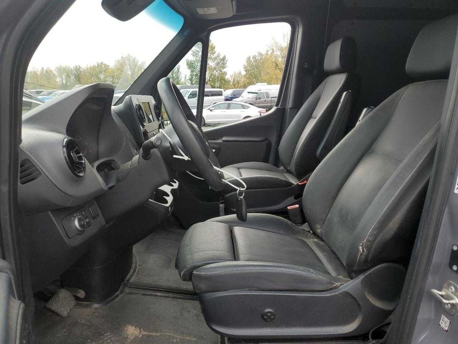 Mercedes-Benz Sprinter Delivery Van 2019