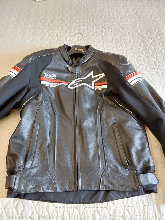 Blusão Alpinestar em pele quase novo compatível com airbag