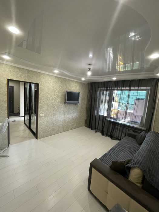 Сдается 2к картира с технткой, ремонтом и ПОСТОЯНОЙ ВОДОЙ!